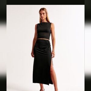 Abercrombie Women's Knotted Midi Skirt black NWT Size MP